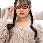 根暗な姉貴は俺のチ○ポに興味津々！？ 花守夏歩
